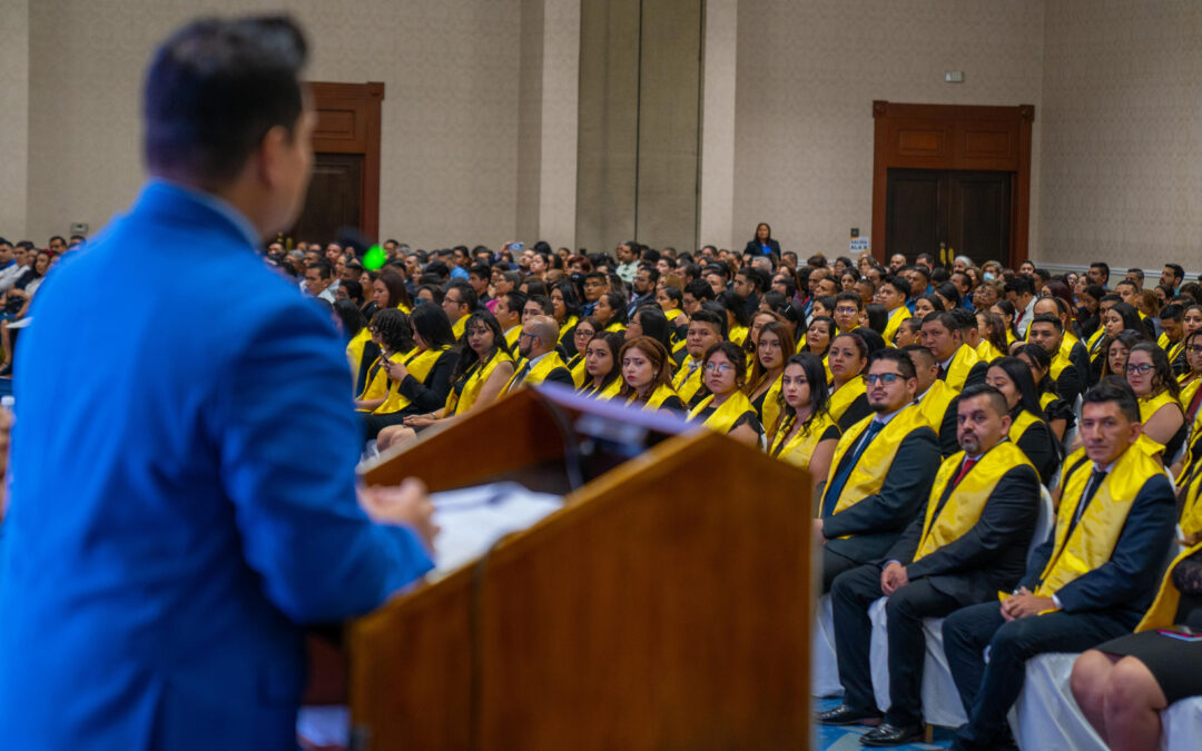 Haciendo Historia: Avanza Gradúa a 400+ Estudiantes